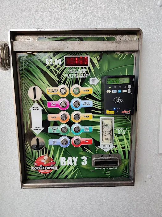 Gorilla Express Auto Wash Picture 4