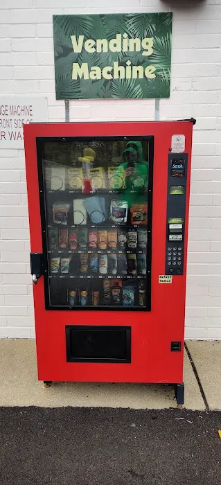 Gorilla Express Auto Wash Picture 8