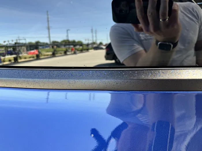 Club Car Wash Picture 9