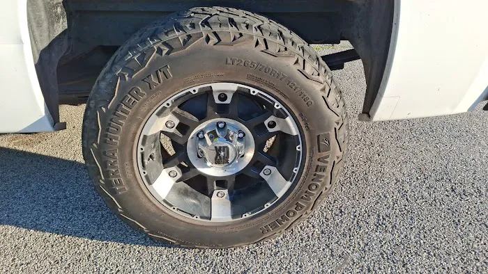 Brite WorX Car Washery Picture 5