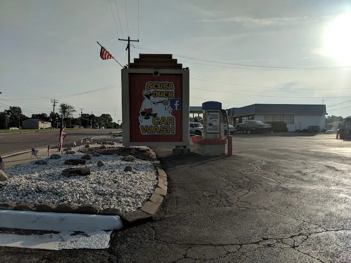Scuba Duck Car Wash Picture 7