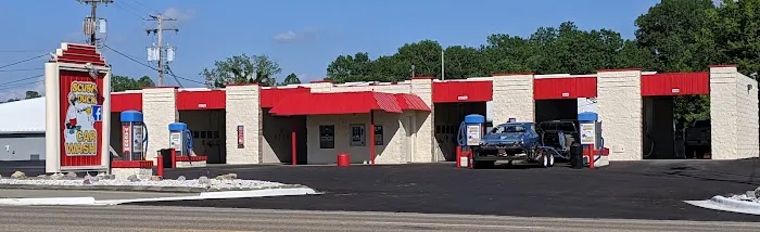 Scuba Duck Car Wash Picture 9