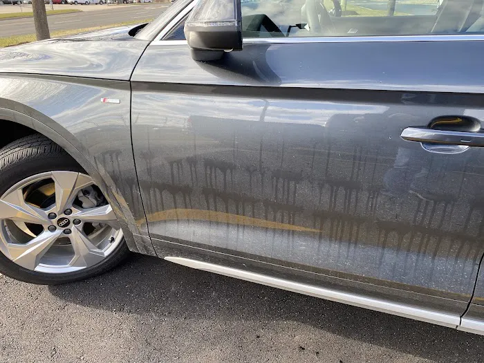 Executive Car Wash - Touchless Picture 5