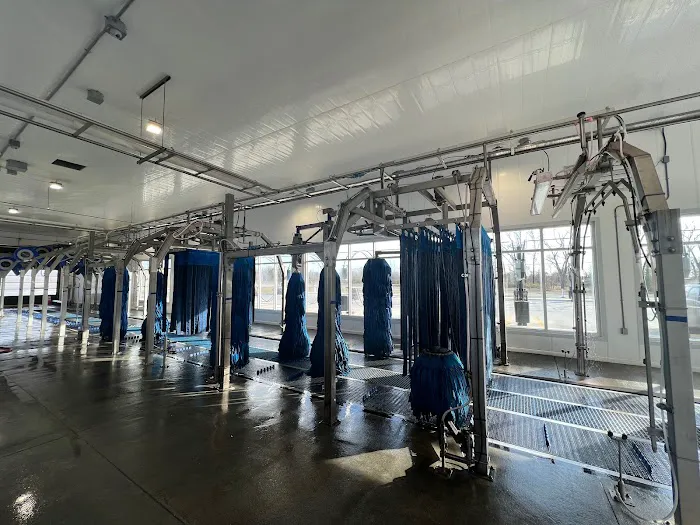 Auffenberg Express Car Wash Picture 3