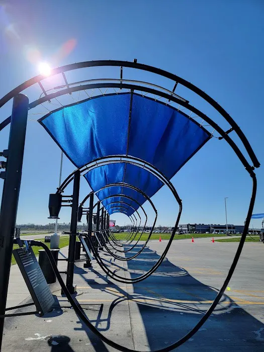 Auffenberg Express Car Wash Picture 6