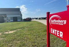 Auffenberg Express Car Wash photo 4