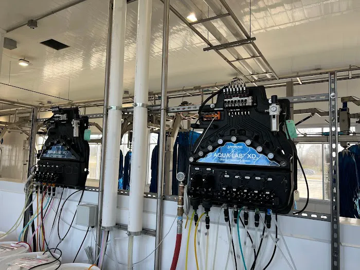 Auffenberg Express Car Wash Picture 7