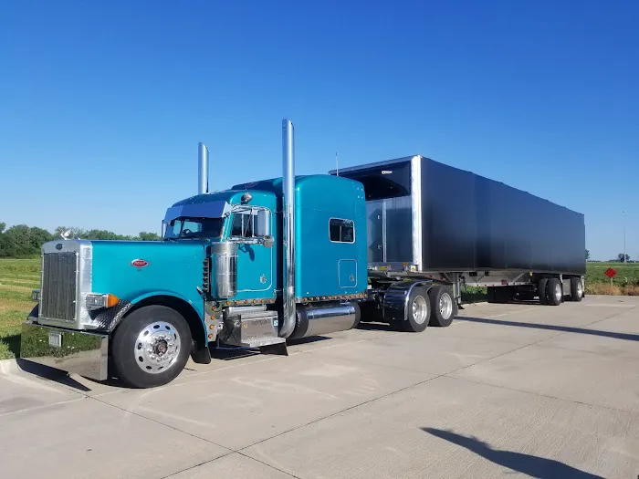 Quality Truck Washes - Troy, IL Picture 8