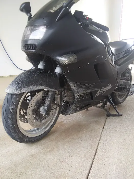 Mascoutah Car Wash Picture 3