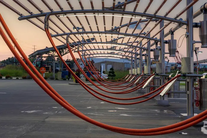 Eclipse Car Wash Picture 7