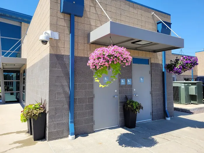 Eclipse Car Wash Picture 8