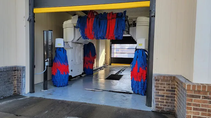 Berg Car Wash Picture 1