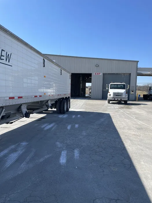 Ozora Truck Wash Picture 3