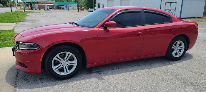 Classic Car Wash Picture 4