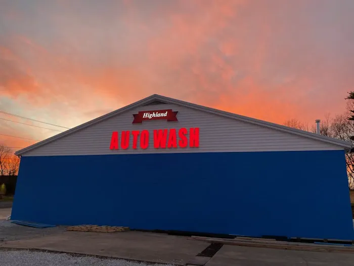Highland Auto Wash Picture 2