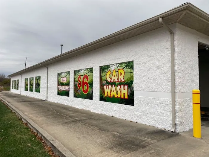 Gorilla Express Auto Wash - Godfrey Picture 3