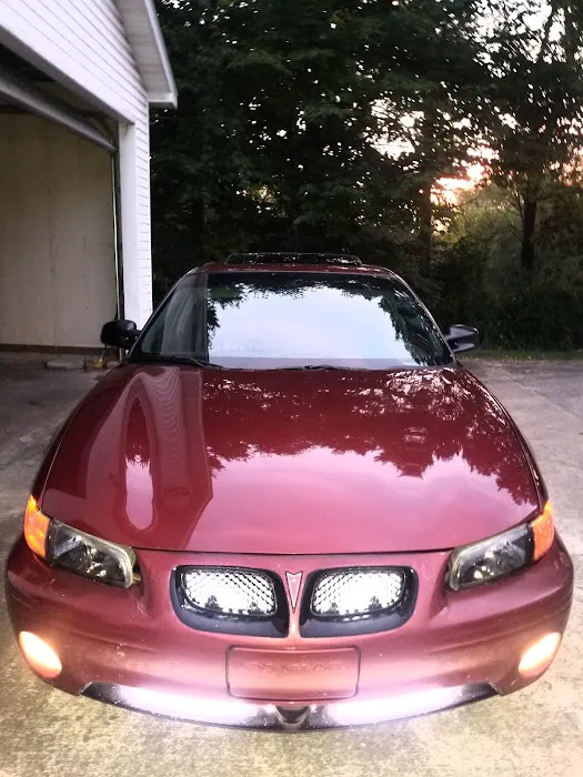 Gorilla Express Auto Wash - Godfrey Picture 4