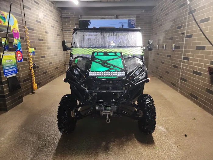 Carlyle Super Wash Picture 2