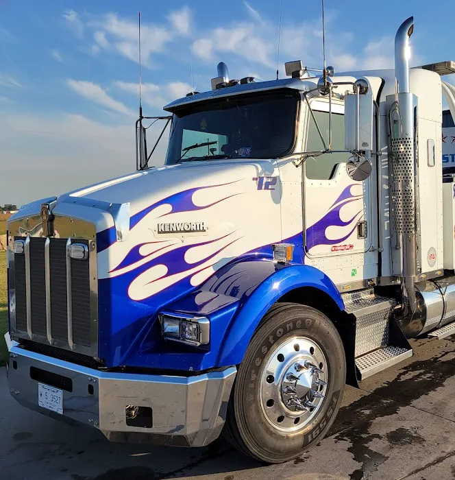 Shelton's Truck Wash Picture 2