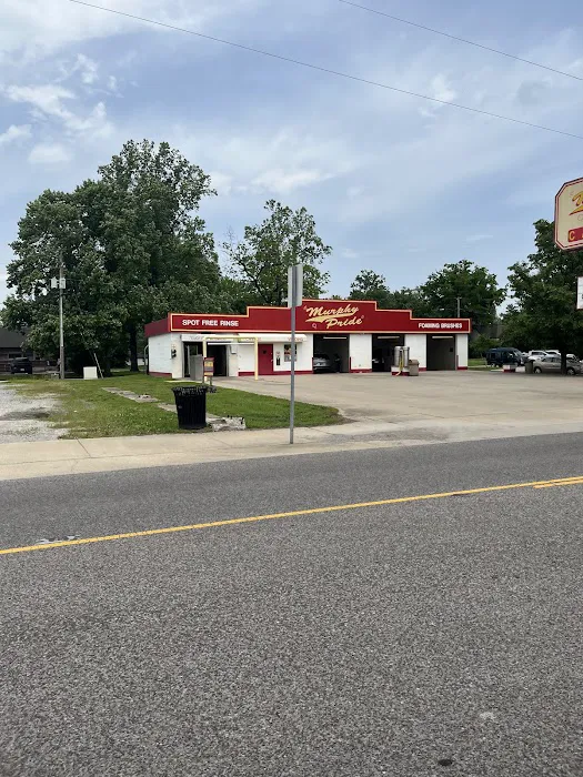 Murphy Pride Car Wash Picture 2