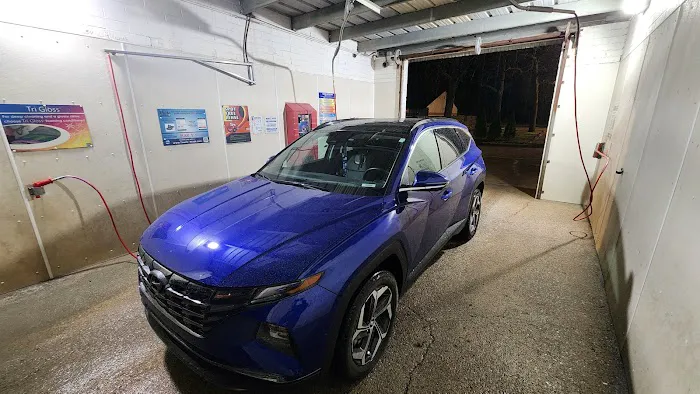 Murphy Pride Car Wash Picture 4