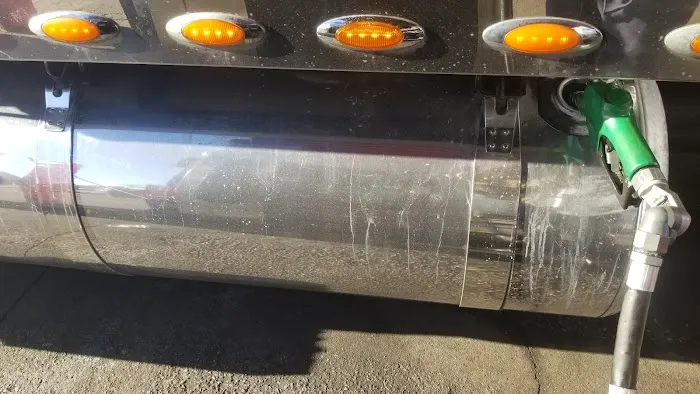 Quality Truck Washes - Mt Vernon, IL Picture 4