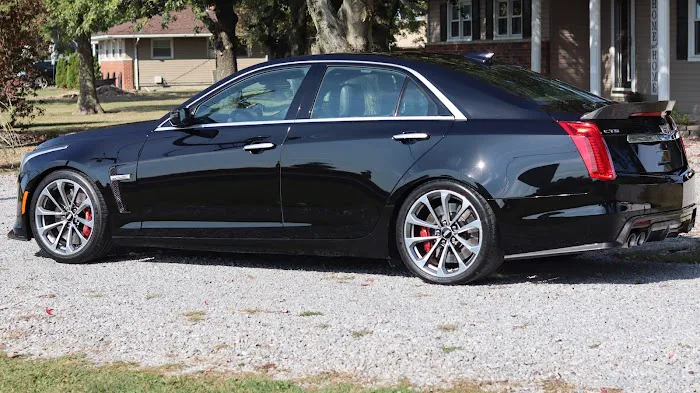 Rapid Roy's Car Wash Picture 2