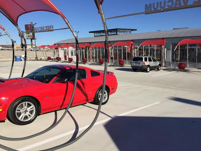 Finish Line Car Wash Picture 4