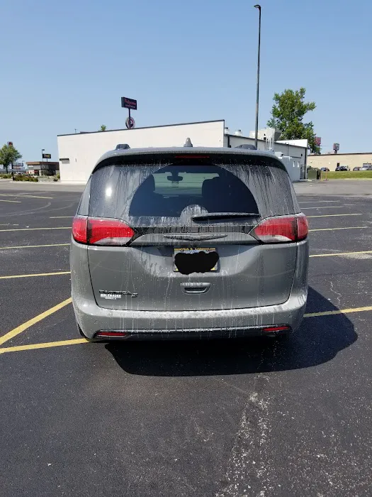 Finish Line Car Wash Picture 10