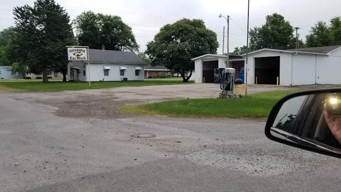 Gillespie Car Wash Picture 1