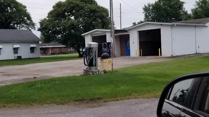 Gillespie Car Wash Picture 2