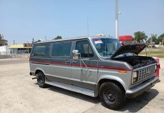 Squeaky Clean Car Wash photo 1