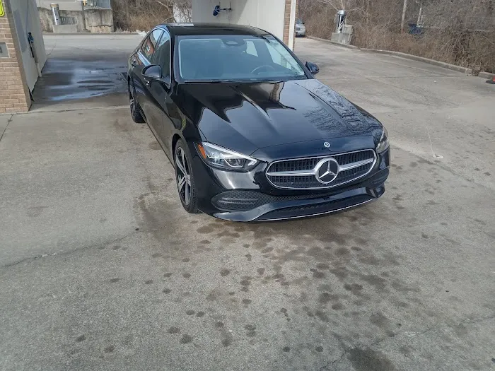 Vivid Car Wash Picture 6