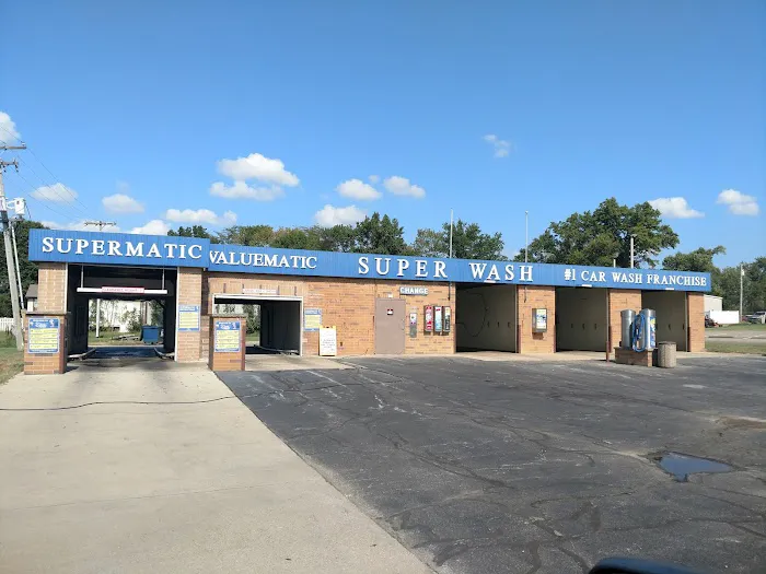 Suds Carwash Picture 2