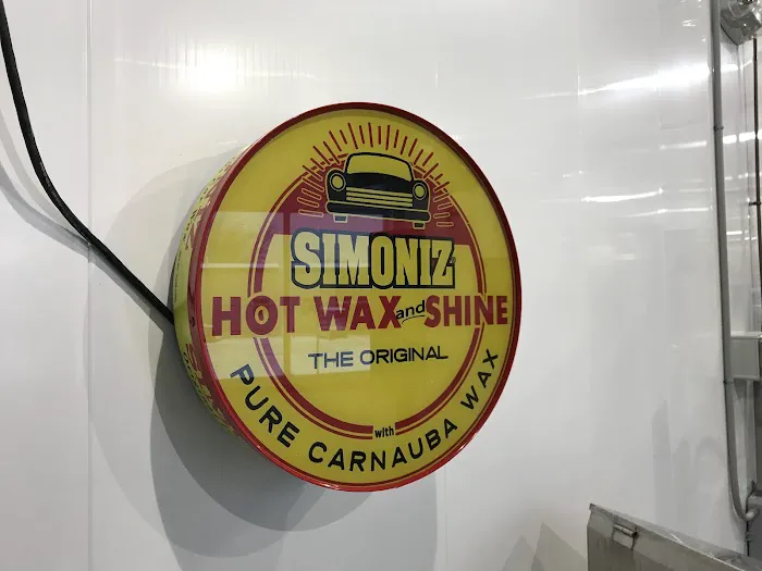 Rainstorm Car Wash Picture 9