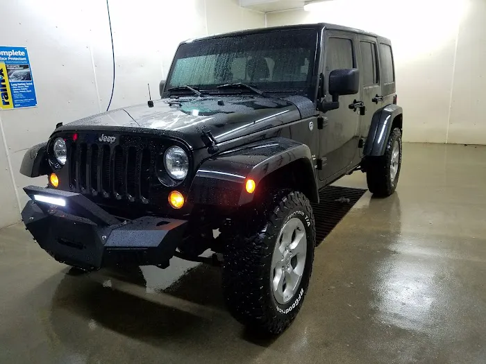 Southtown Car Wash Picture 8