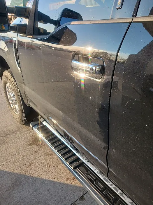 Everclean Car Wash Picture 3