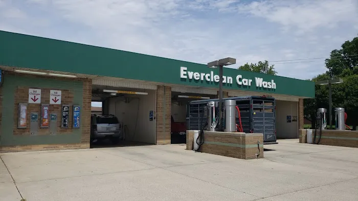 Everclean Car Wash Picture 1