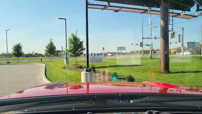 Club Car Wash Picture 5