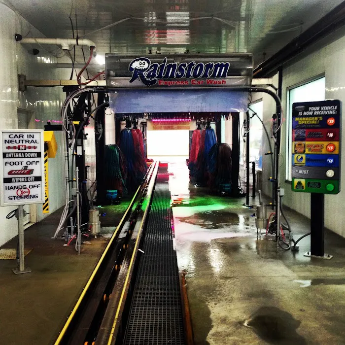 Rainstorm Car Wash Picture 1