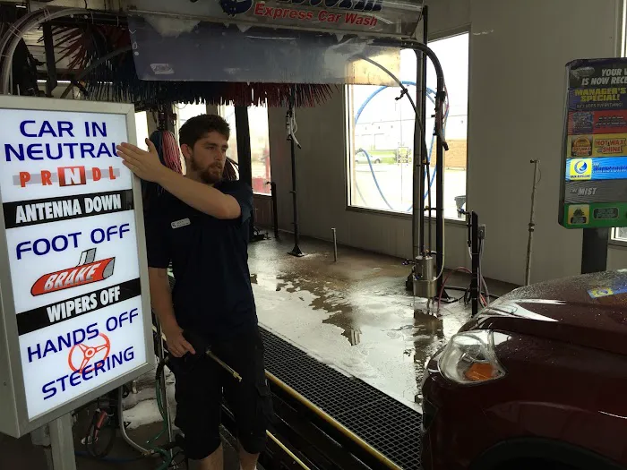 Rainstorm Car Wash Picture 10