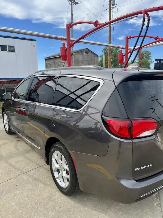 Trademark Carwash Picture 6