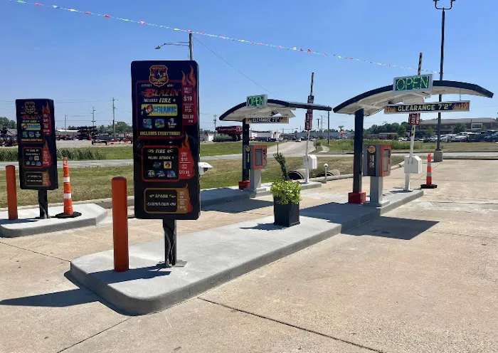 Trademark Carwash Picture 7