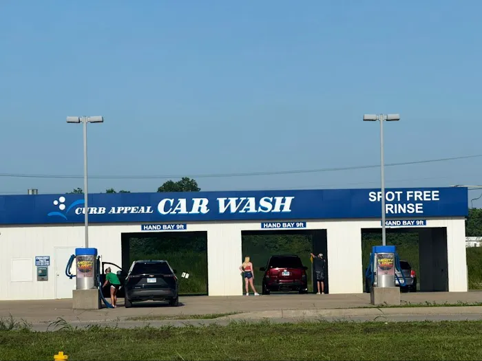 Curb Appeal Car Wash Picture 3