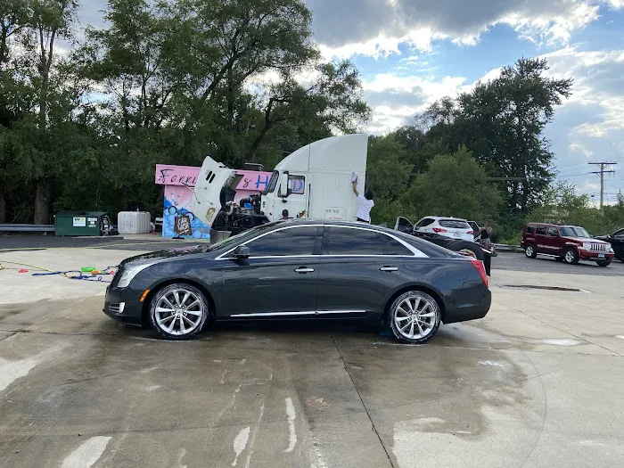 Fannie Mae's Picture 1