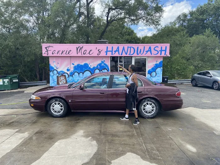 Fannie Mae's Picture 7