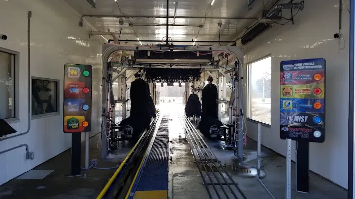 Rainstorm Car Wash Picture 6