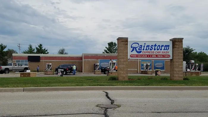 Rainstorm Car Wash Picture 1