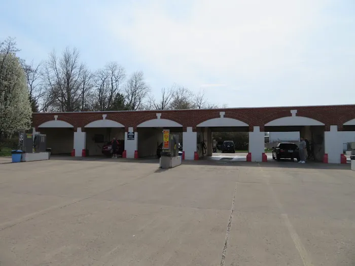 Water Works Car Wash Picture 2