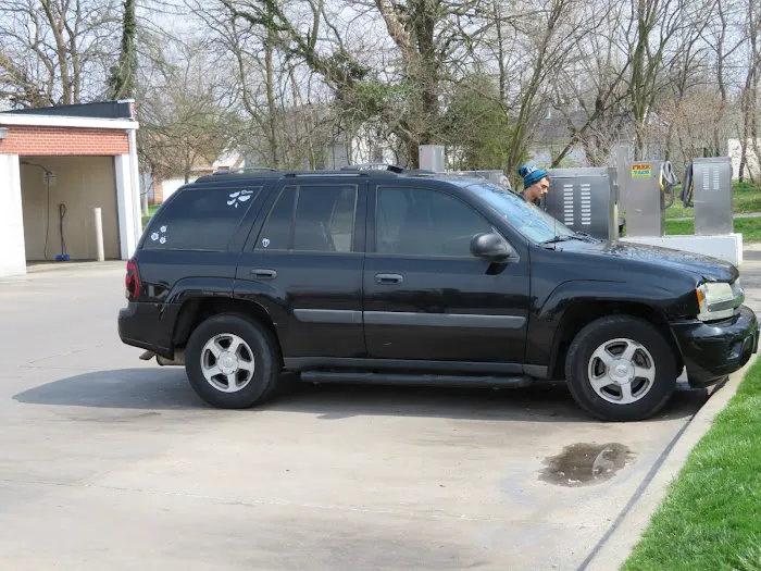 Water Works Car Wash Picture 1